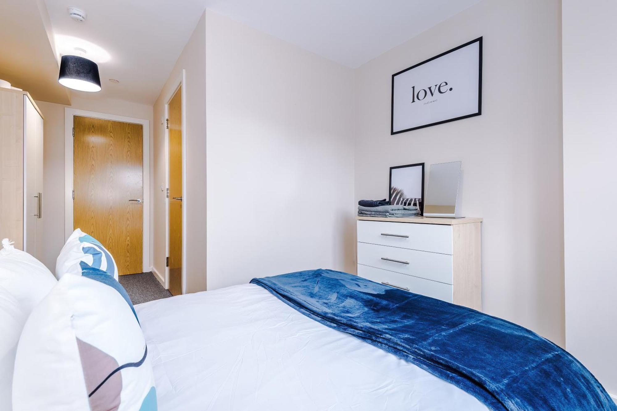 Deluxe New Build 2 Bedroom 2 Bathroom Apartment - Free Secure Parking 맨체스터 외부 사진