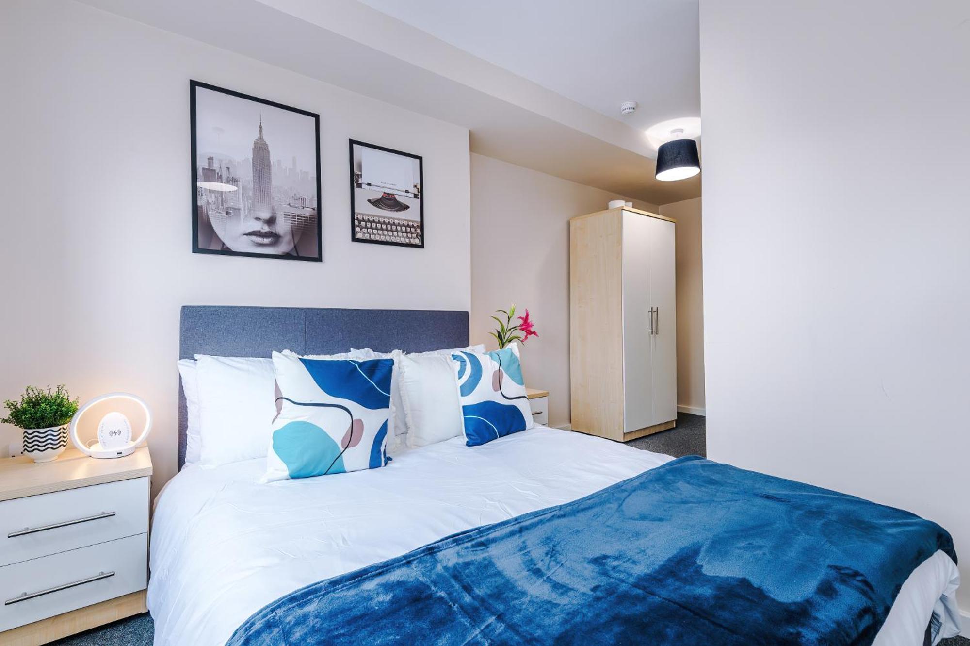 Deluxe New Build 2 Bedroom 2 Bathroom Apartment - Free Secure Parking 맨체스터 외부 사진